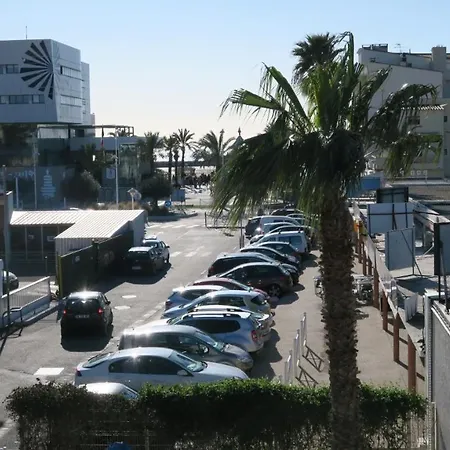 Apartment Sol-y-days Cigales De Mer, Bien Equipes Et Climatises, En Centre-ville A 150m De La *